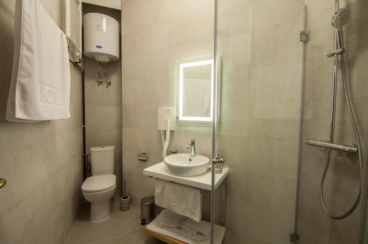 Hotel Balkan Centar Μπιέλινα Εξωτερικό φωτογραφία